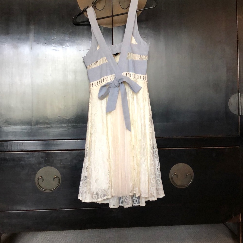 White lace dress